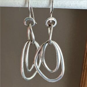 Silpada Intertwined Oval Sterling 925 Earrings
